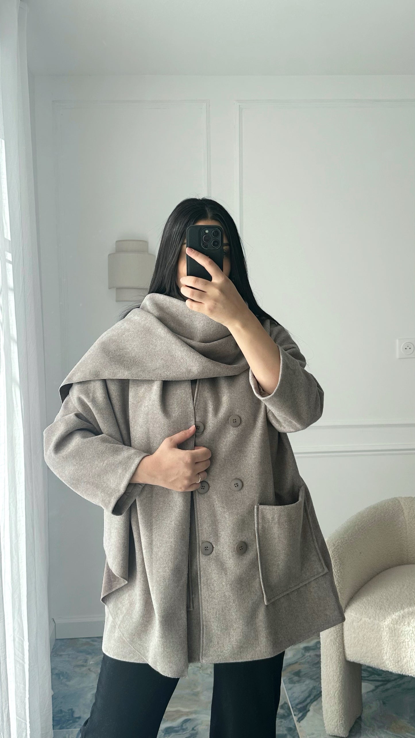 Manteau écharpe en laine taupe