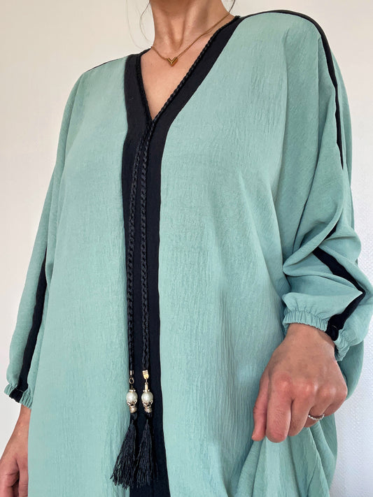 Water green abaya